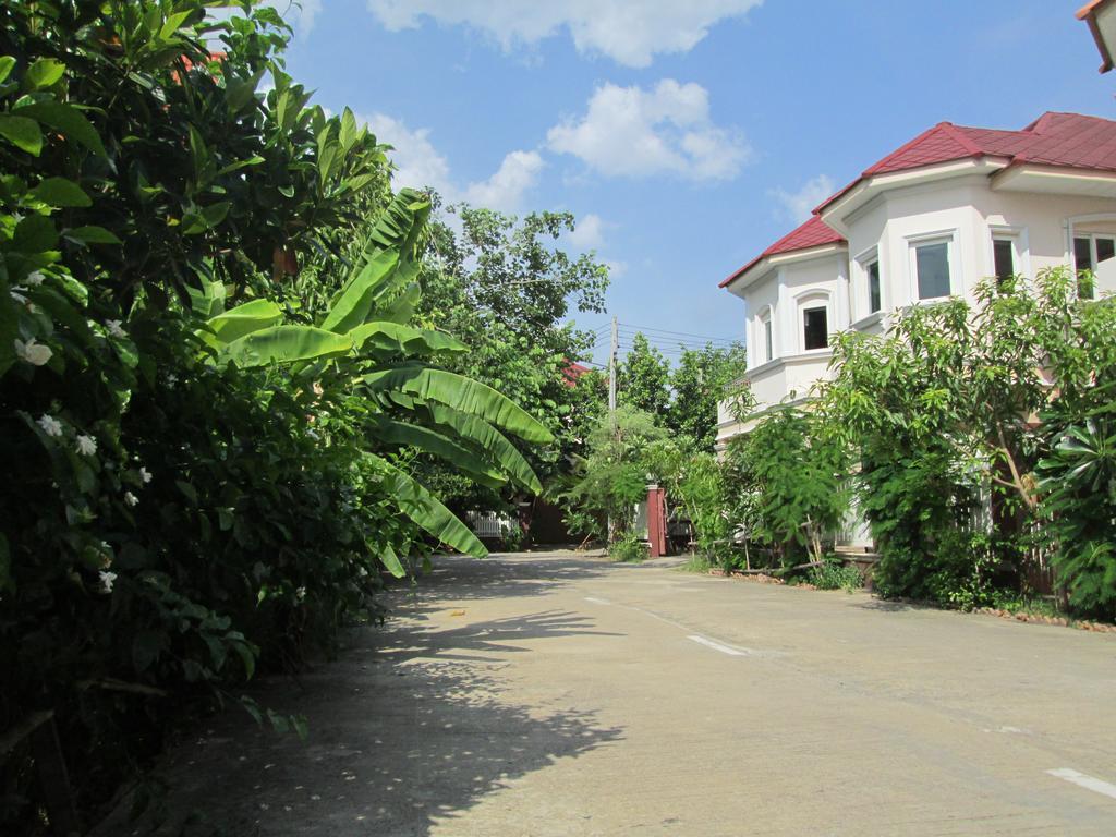 Kamalar Palace Аюттхая Экстерьер фото